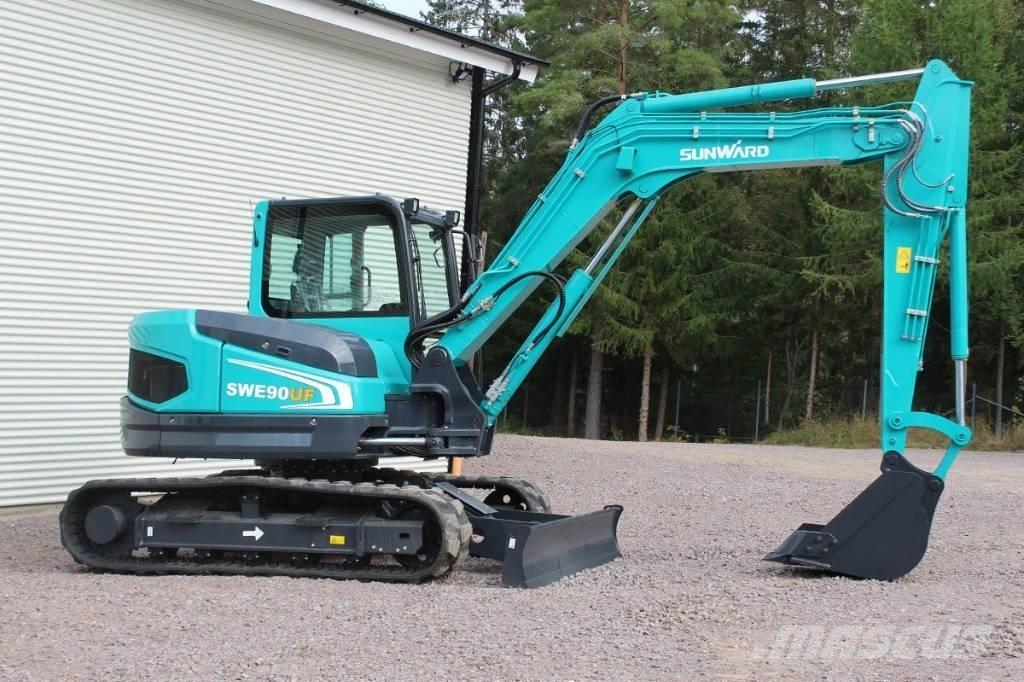Sunward SWE 90 UF 중형굴삭기 7톤-28톤