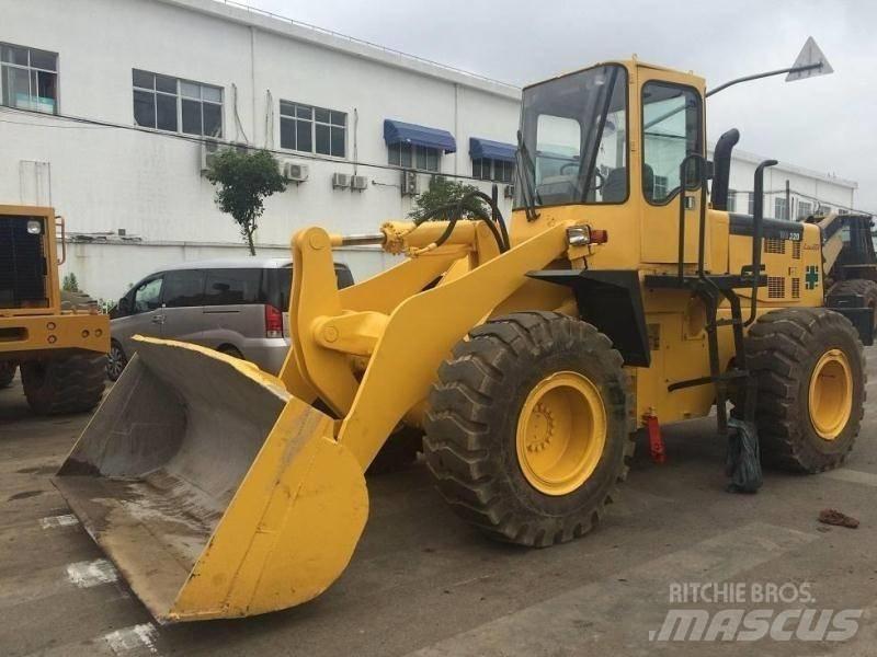 Komatsu WA 320 백호로더