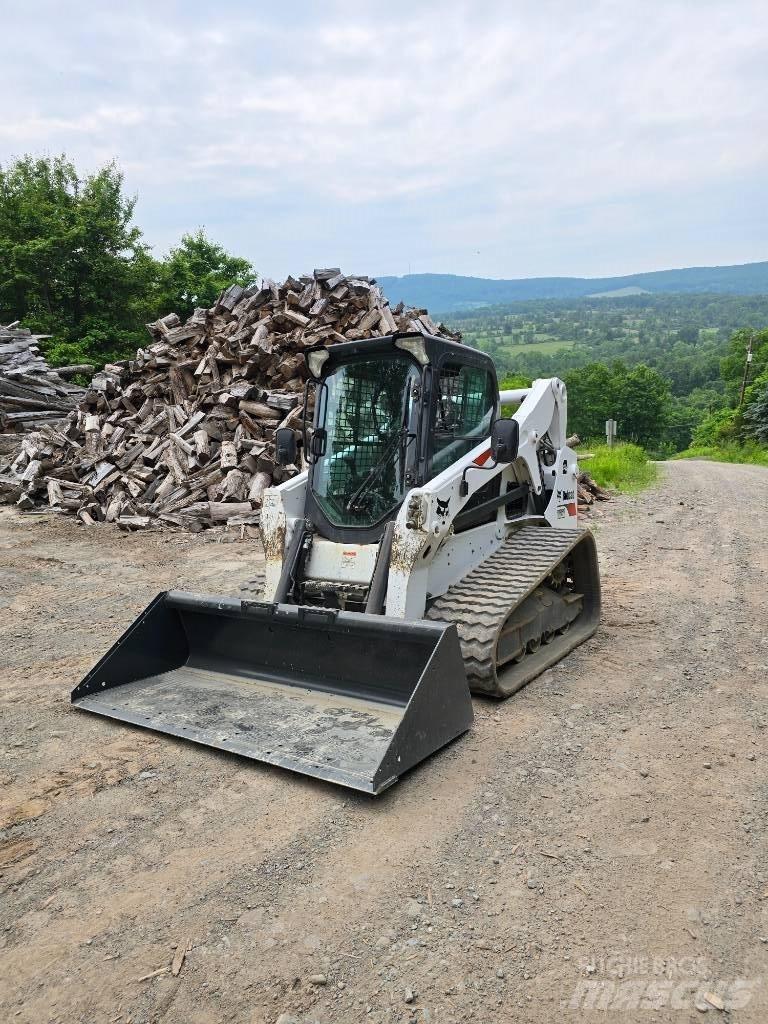 Bobcat T 650  스키드로더