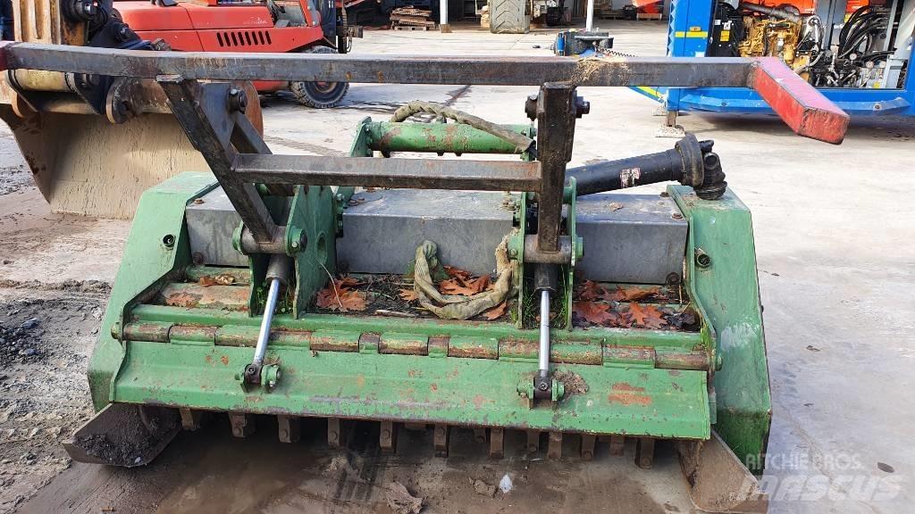 Plaisance BF500 굴삭기