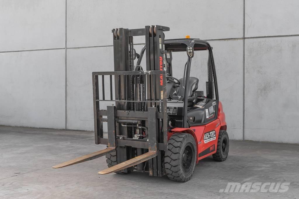 Manitou MI 30 D 디젤 지게차