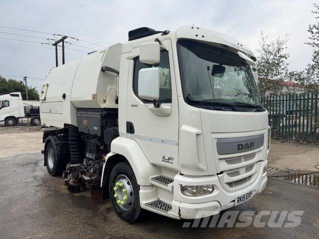 DAF LF 220 청소 트럭