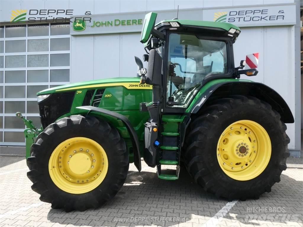 John Deere 7R 330 트랙터