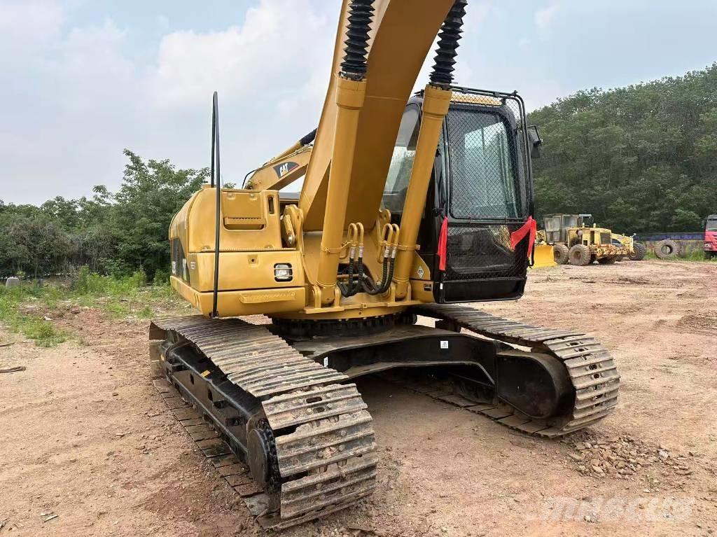 CAT 325 CL 대형 굴삭기 29톤 이상