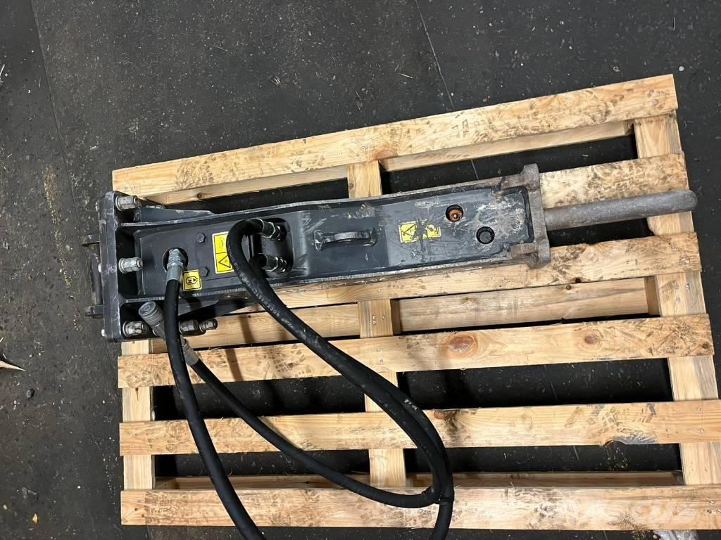 Develon HB01 브레이커