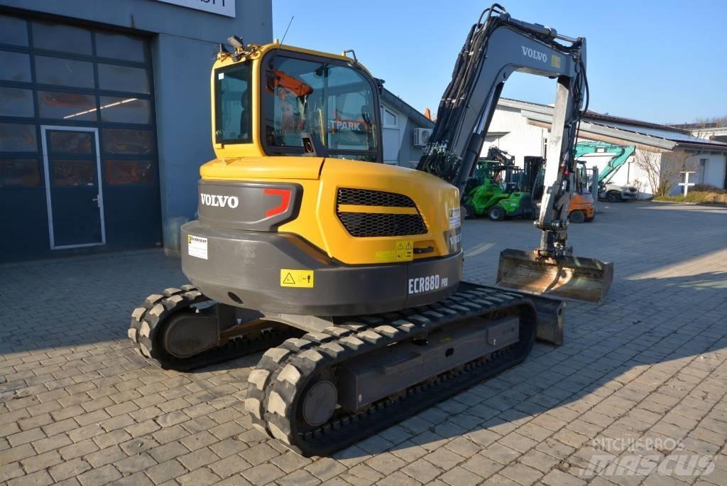Volvo ECR 88 D Pro 중형굴삭기 7톤-28톤