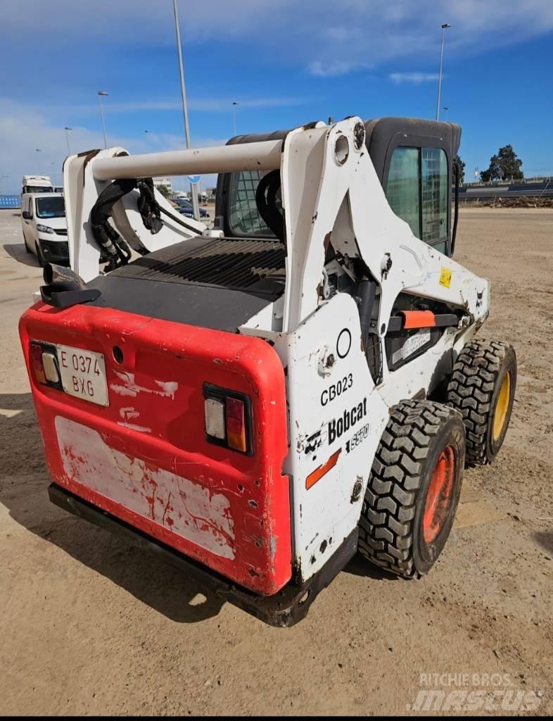 Bobcat S 570  스키드로더