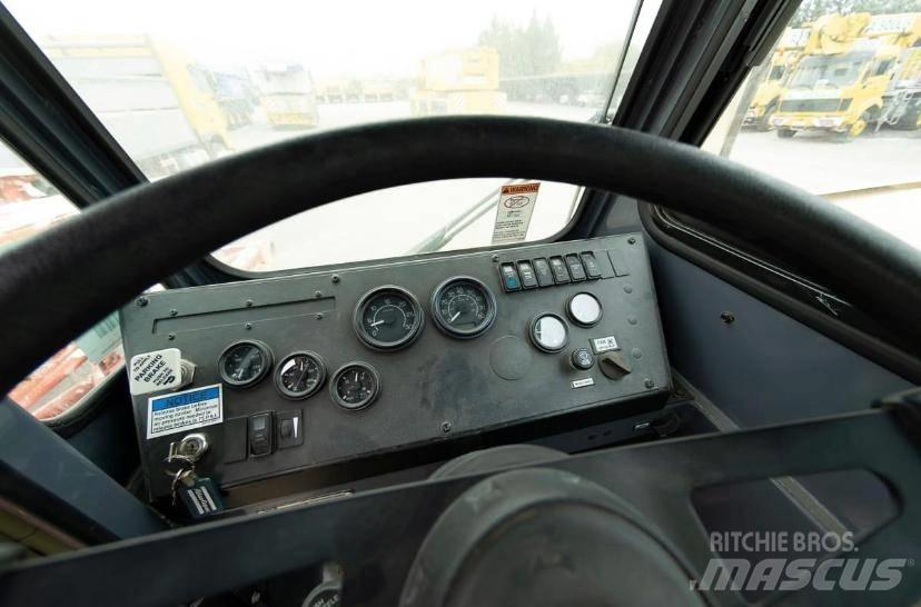Atlas Copco RD 20 II 이동식 드릴 리그 트럭