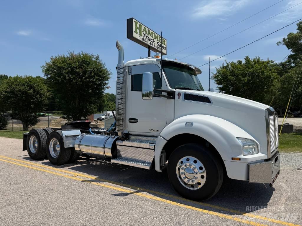 Kenworth T 880 트랙터 유닛