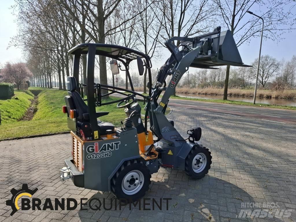 GiANT G1200HD  휠로우더
