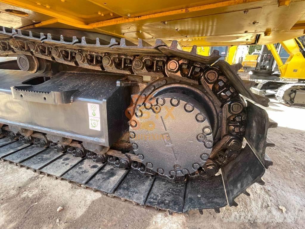 Komatsu PC 200-8 대형 굴삭기 29톤 이상