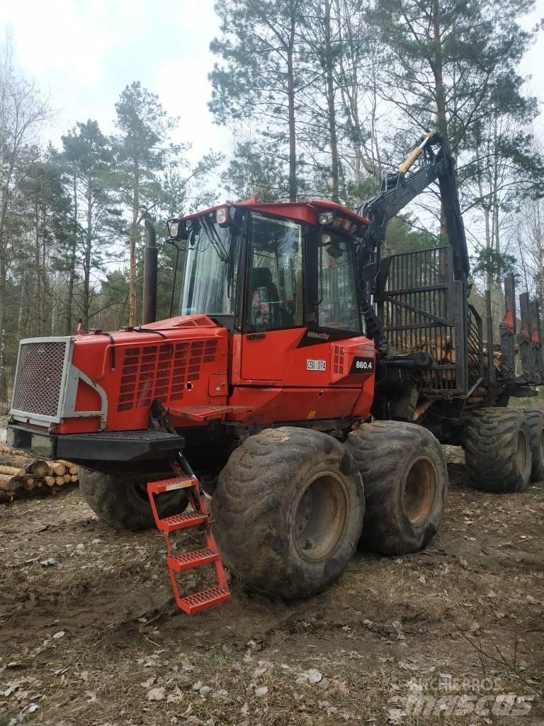 Komatsu 860.4 원목 포워더