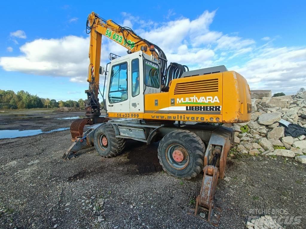 Liebherr A924  휠 굴삭기