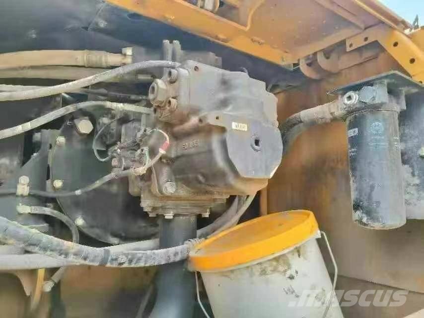 Komatsu PC 360-8 대형 굴삭기 29톤 이상