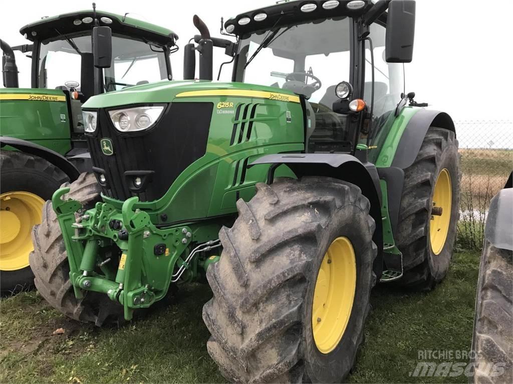 John Deere 6215R 트랙터