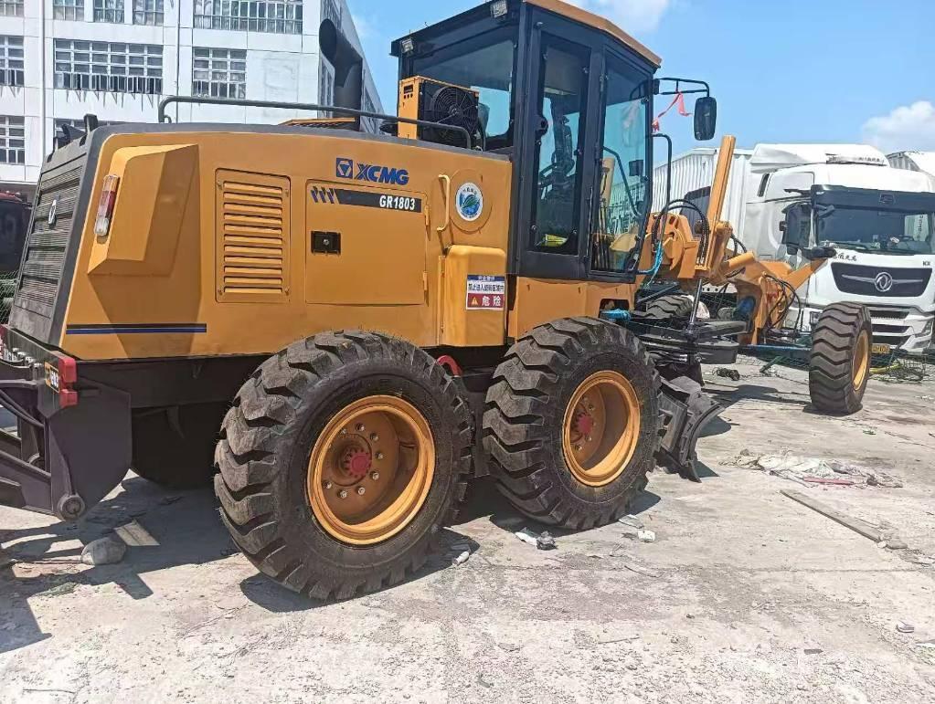 XCMG 1803 그레이더