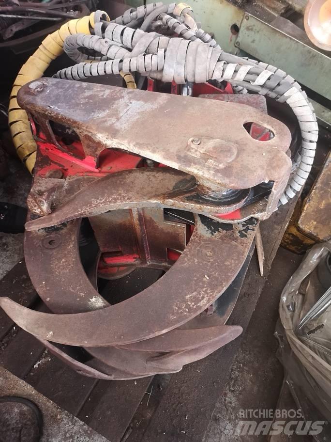 Valmet 860.1 원목 포워더