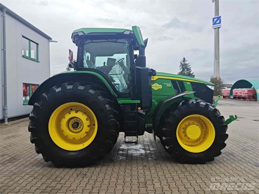 John Deere 7R 330 트랙터
