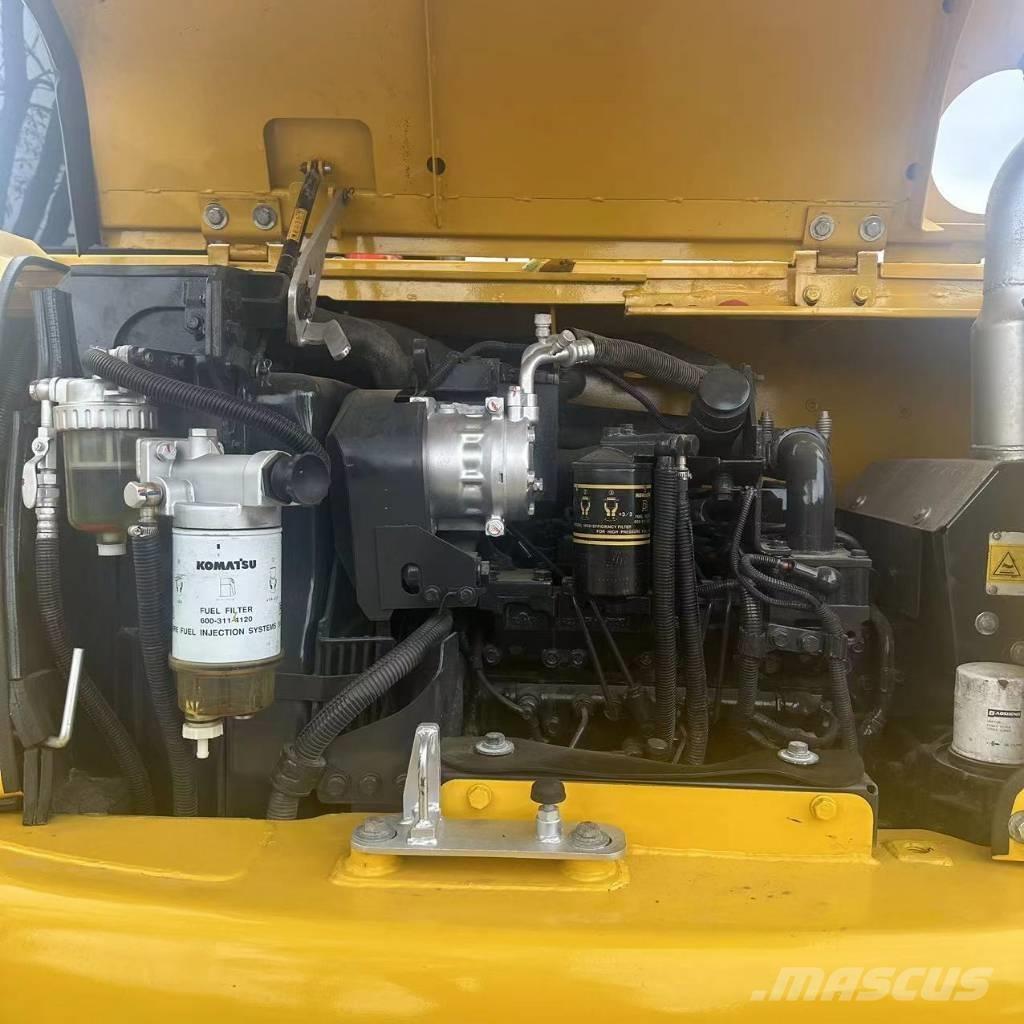 Komatsu PC 70-8 대형 굴삭기 29톤 이상