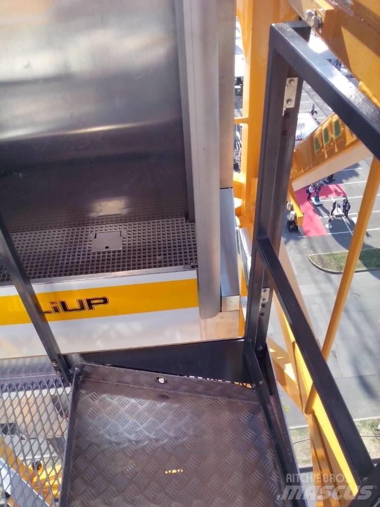 Liebherr LiUp 200 자재 기중기 및 권양기
