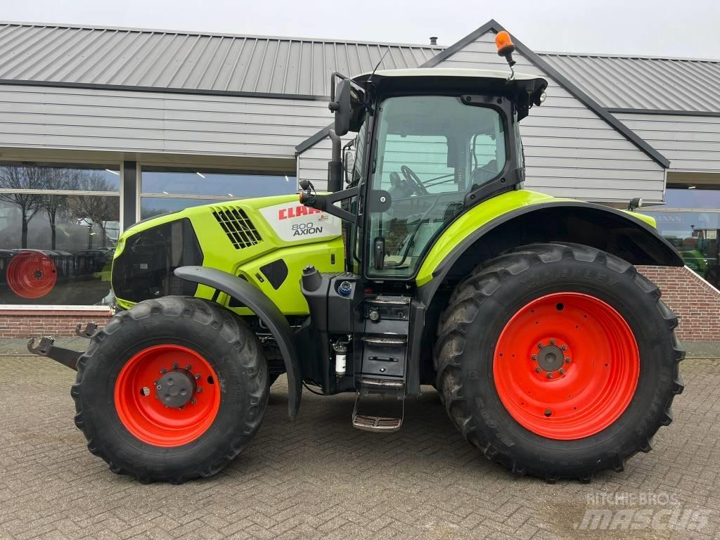 CLAAS Axion 800 Cis 트랙터