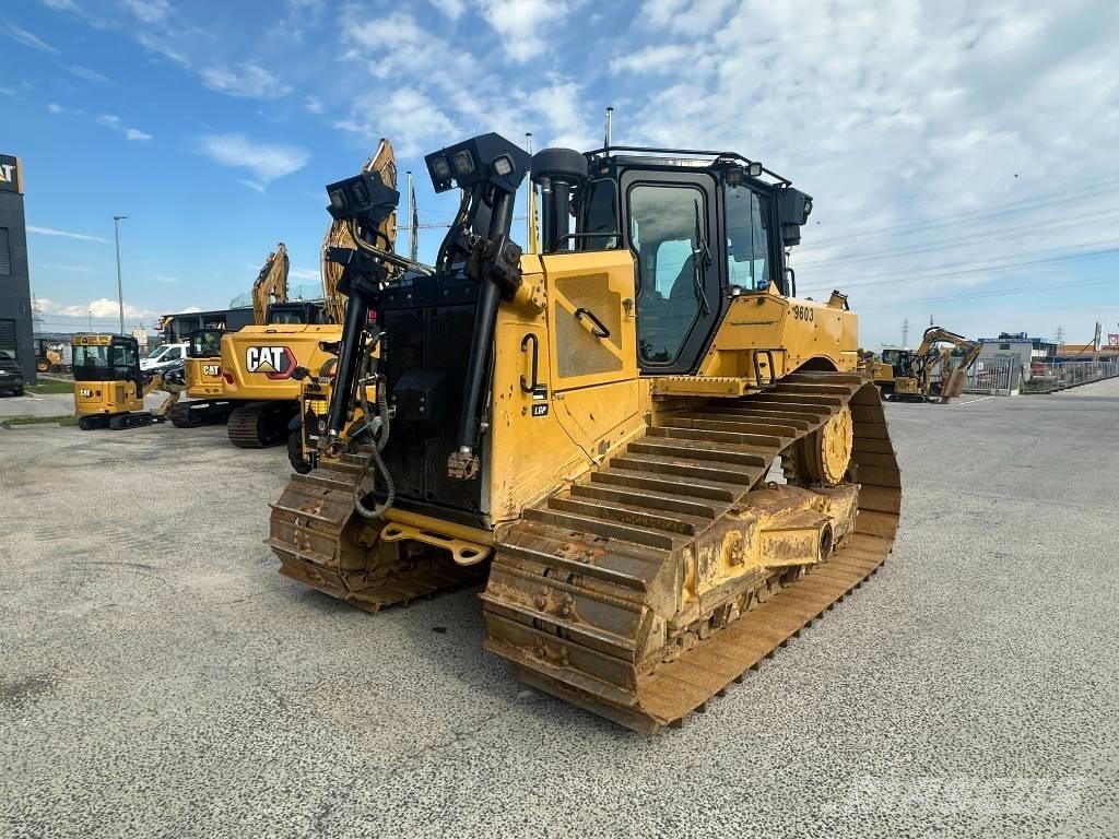 CAT D 6 XE 크롤러 도저