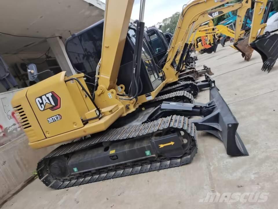 CAT 307 E 소형 굴삭기 7톤 미만