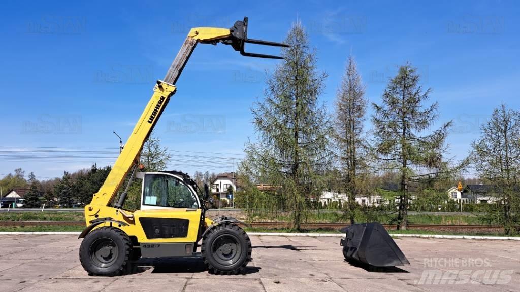 Liebherr TL 432-7 텔러 핸들러