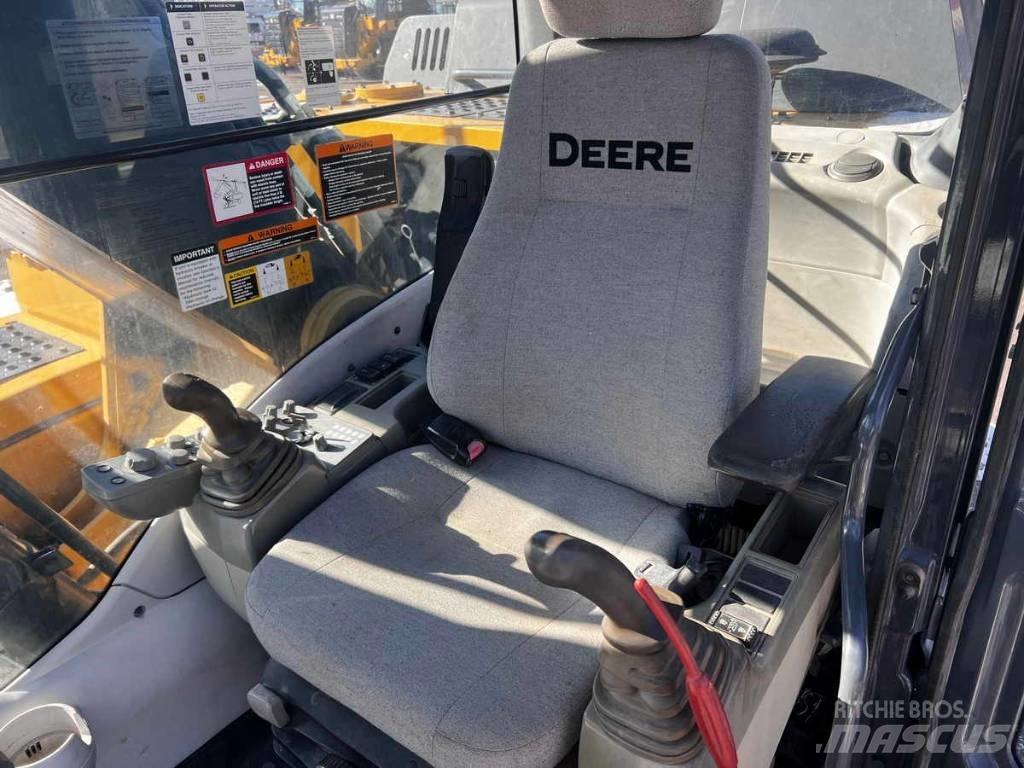 DEERE 210G LC 대형 굴삭기 29톤 이상