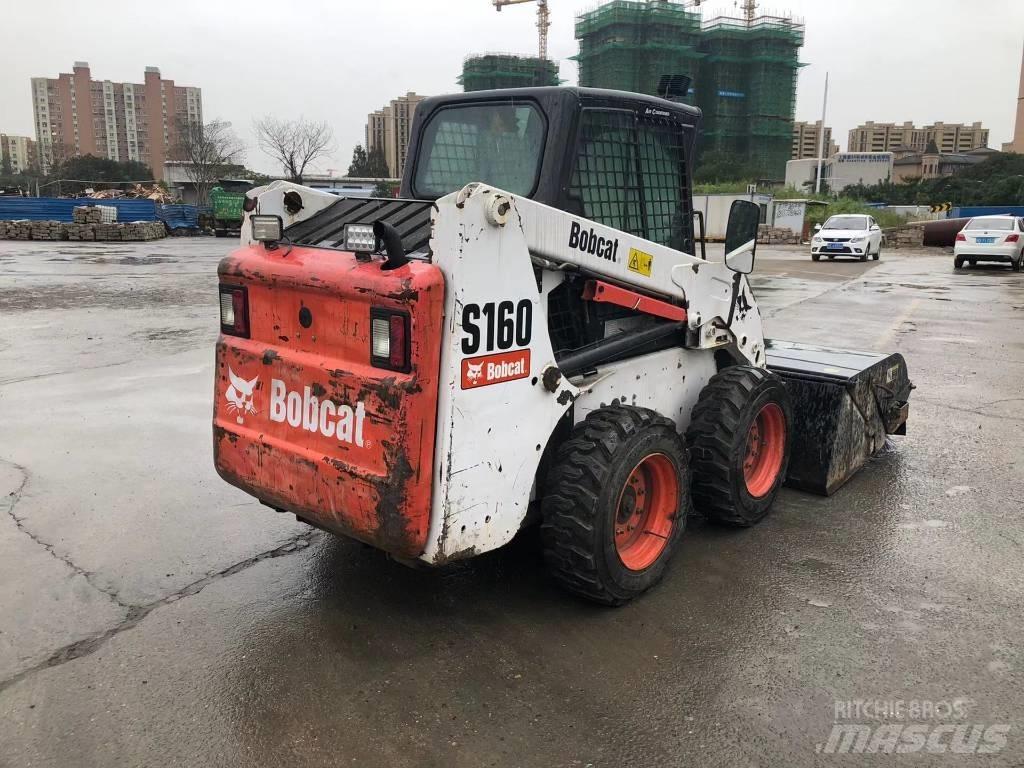 Bobcat S160  스키드로더
