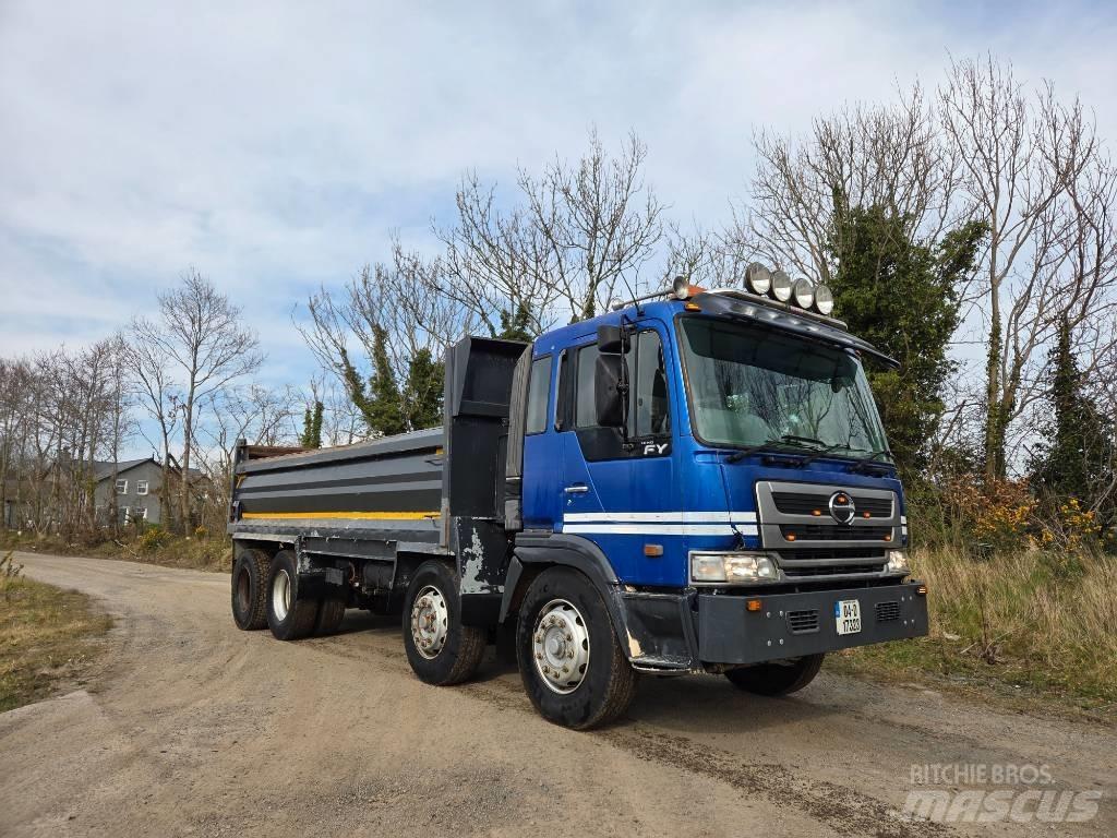 Hino 700 FY 덤프 트럭