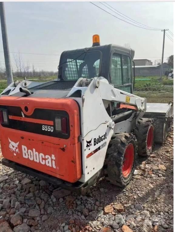 Bobcat S 550  스키드로더