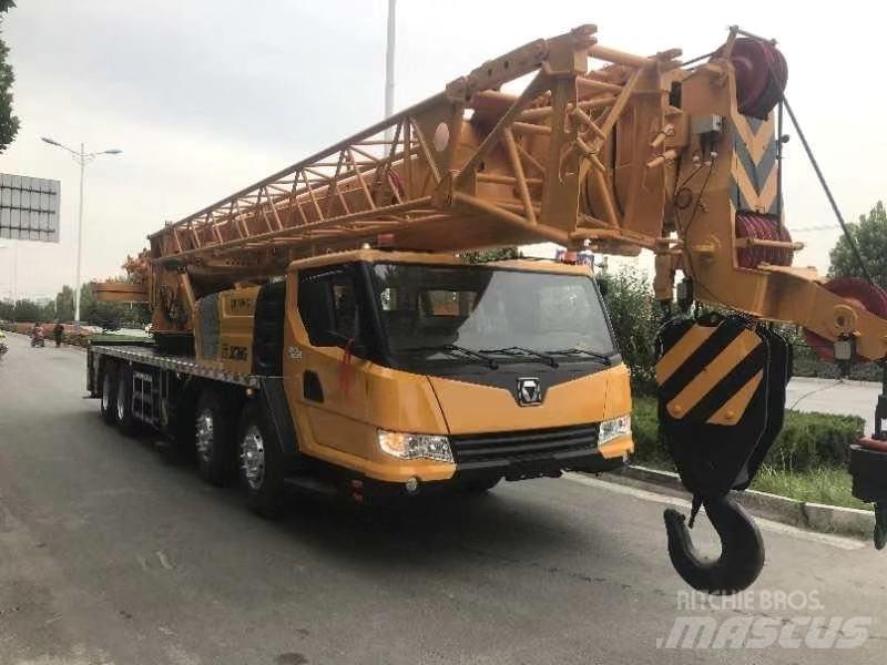 XCMG QY70KC A/T 크레인
