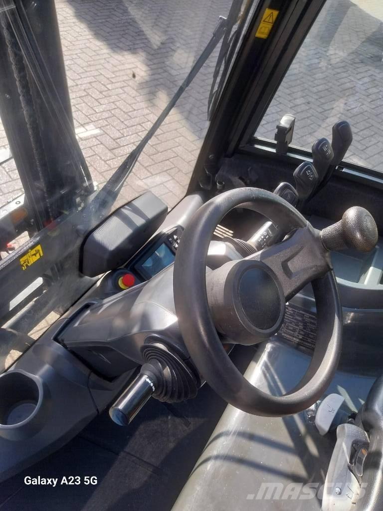 UniCarriers MX 25 전동 지게차