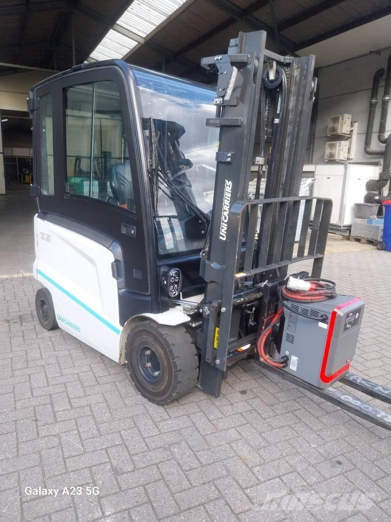 UniCarriers MX 25 전동 지게차