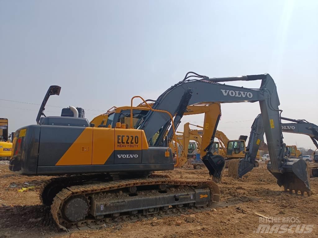 Volvo EC 220 대형 굴삭기 29톤 이상