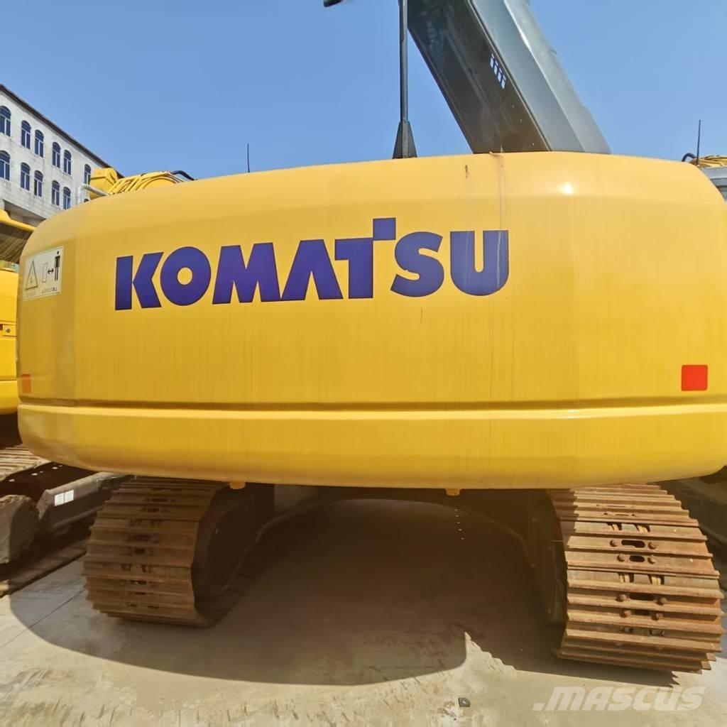 Komatsu PC 220-8 대형 굴삭기 29톤 이상