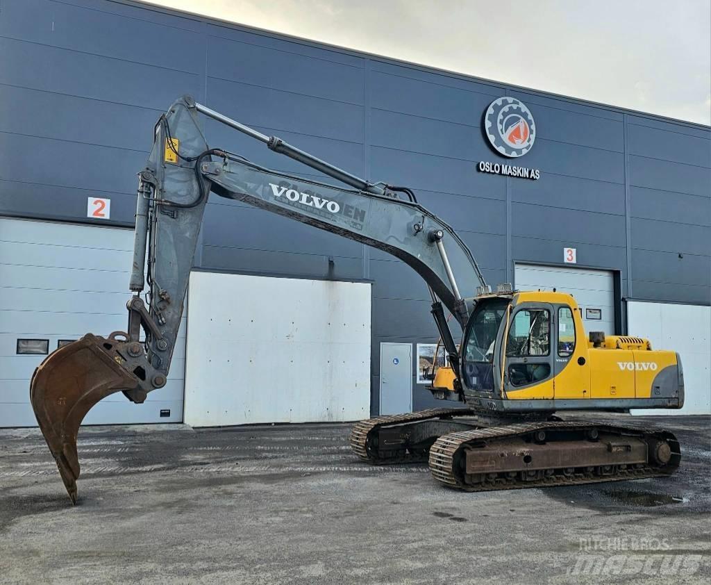 Volvo EC 240 LC 대형 굴삭기 29톤 이상