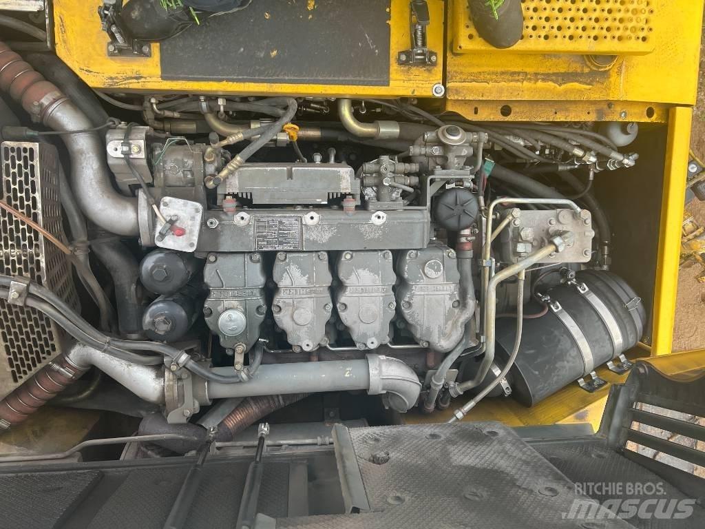 Liebherr A 900 C ZW 특수 굴삭기