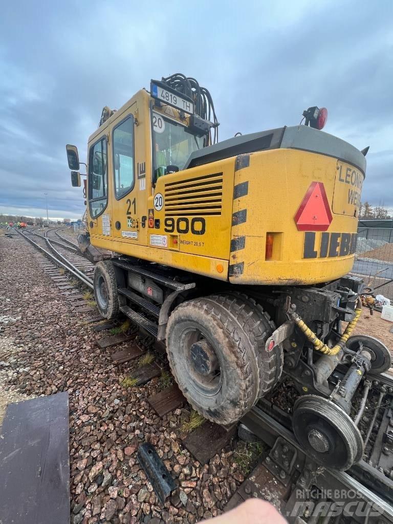 Liebherr A 900 C ZW 특수 굴삭기