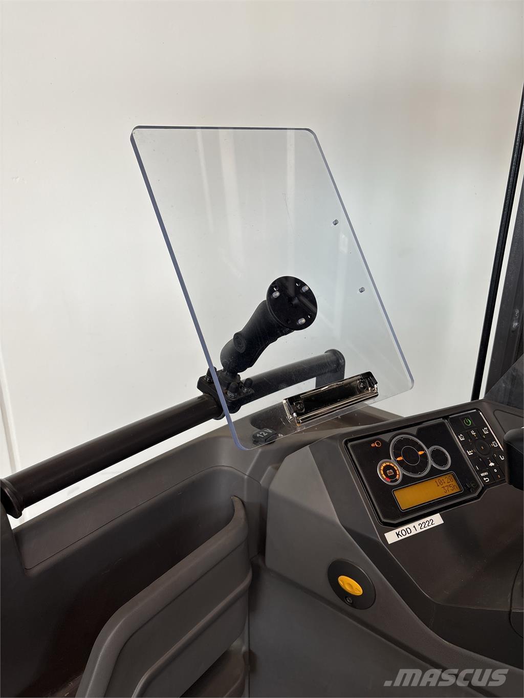 Atlet UMS160 리치 트럭