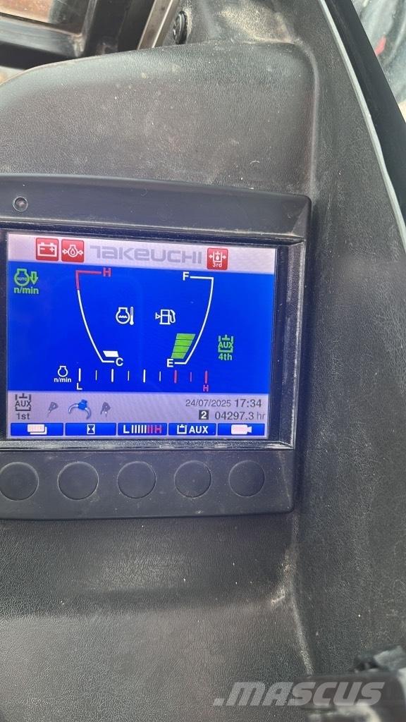 Takeuchi TB 290 중형굴삭기 7톤-28톤