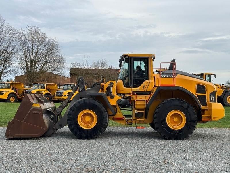 Volvo L 220 H  휠로우더