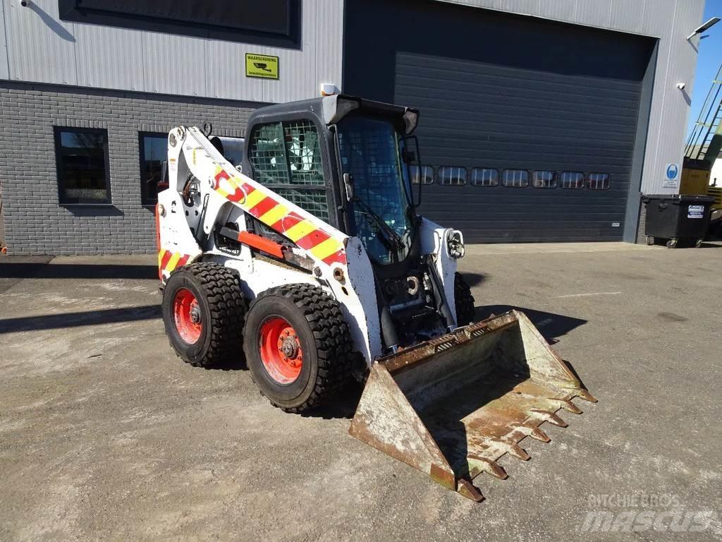 Bobcat S650  스키드로더