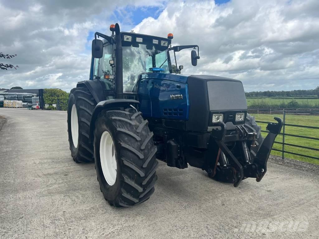 Valtra 8950 HiTech 4 트랙터