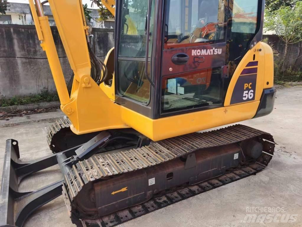 Komatsu PC 56 대형 굴삭기 29톤 이상