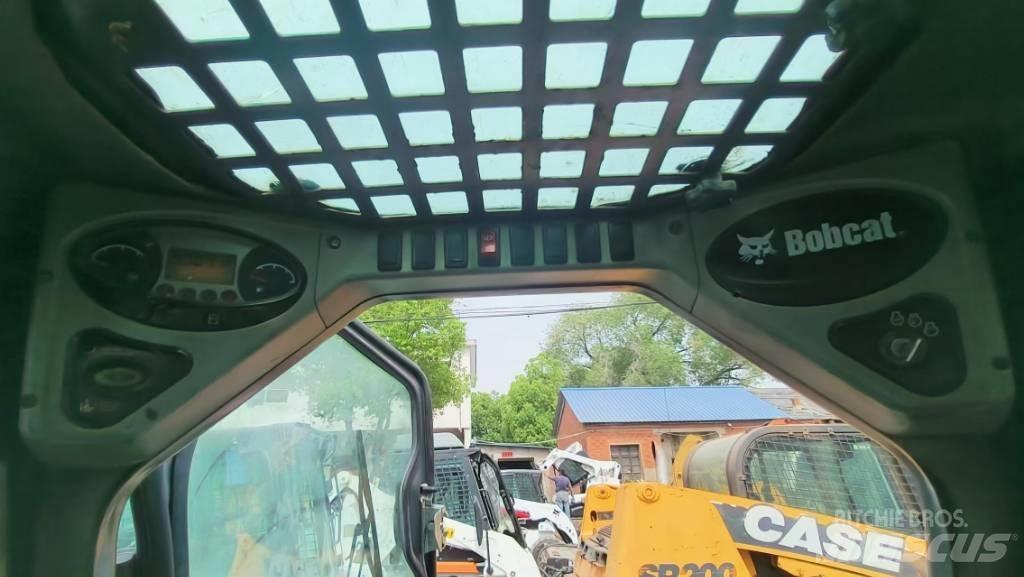 Bobcat S 185  스키드로더