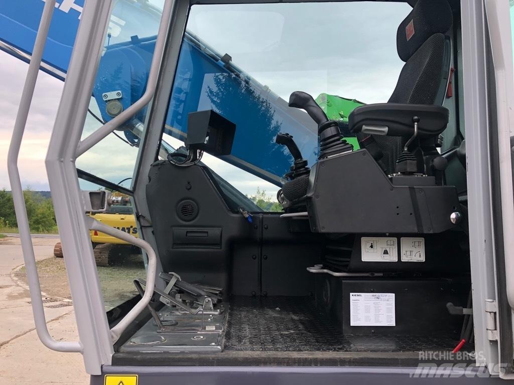 Fuchs MHL320 폐기물/산업 처리기