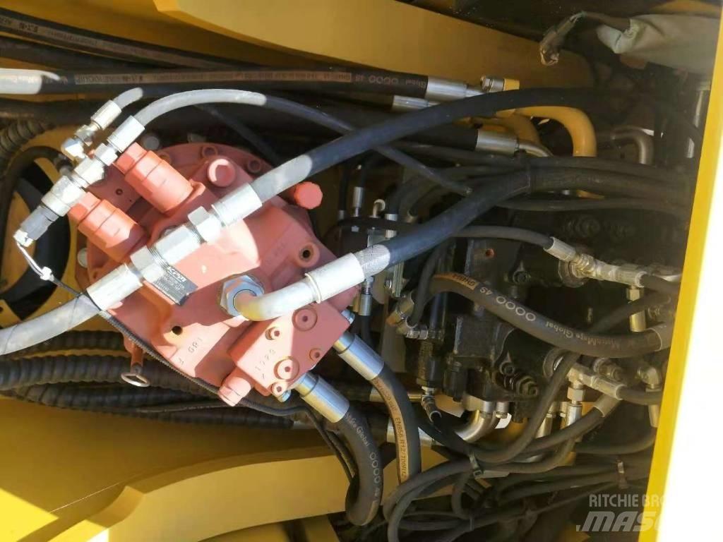 New Power NE225 중형굴삭기 7톤-28톤