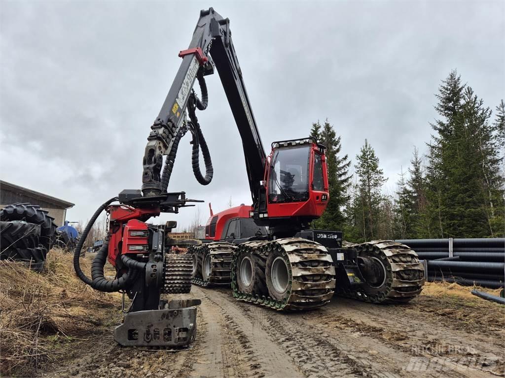 Komatsu 901 XC 원목 하베스터